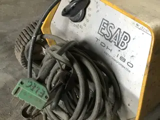 Esab Elektrodesvejser 180 m. masser af elektroder.