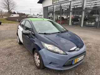 FORD, FIESTA 5 DØRS VAN