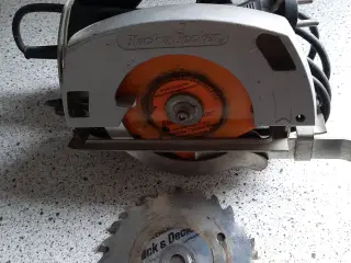 Lille Black og Decker rundsav sælges 
