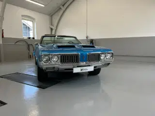 Oldsmobile Cutlass 5,7 Supreme aut.